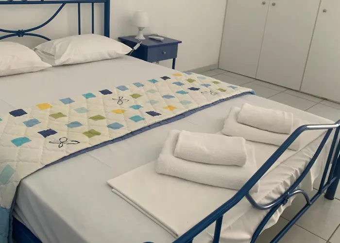 Konukevi Arsinoi Aya Paraskevi