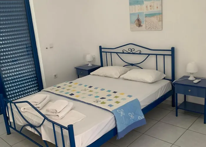 Arsinoi Konukevi Aya Paraskevi